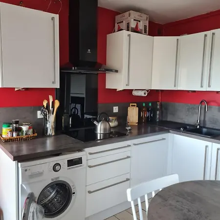 Classe 3 Etoiles, Parking Gratuit, Proche Centre-ville Apartamento Colmar